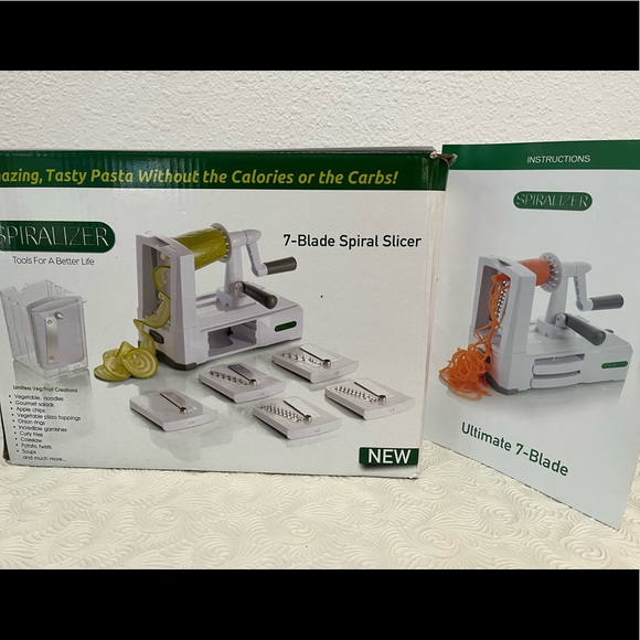 Spiralizer with 7 blades NEW original box. Great prep tool noodles & fancy veges - Picture 5 of 8